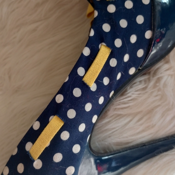 Show Story Navy Blue White Polkadot Yellow Bow Pin-up Platform Peeptoe Heels - Picture 7 of 15